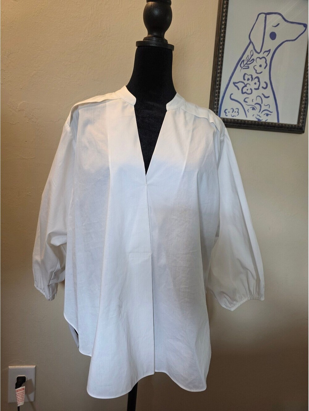 Marciano White Long Sleeve V-Neck Blouse Size L